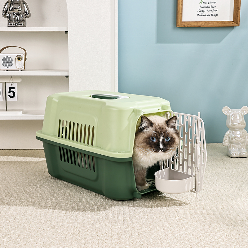 Durable Pet Carrier with Sturdy Plastic & Metal Doors