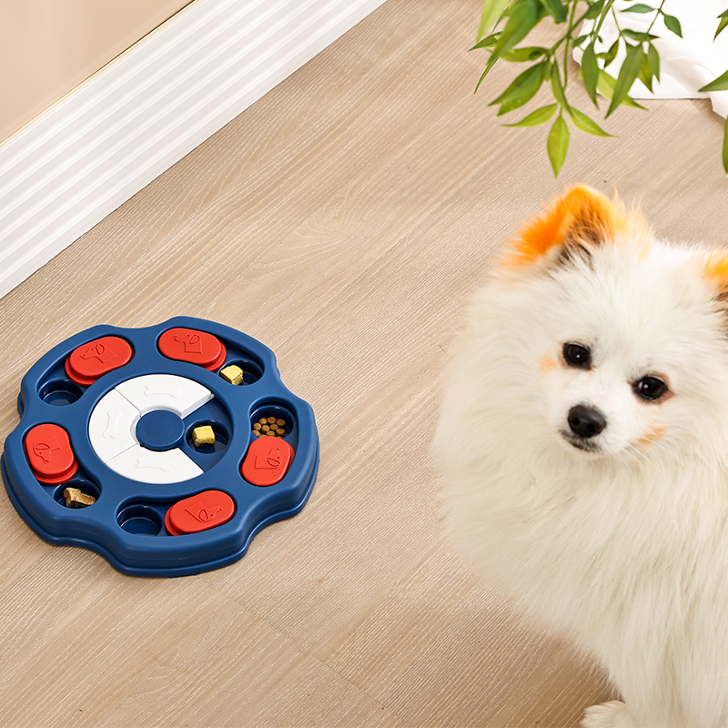 Interactive Puzzle Feeder Toy for Cats and Dogs