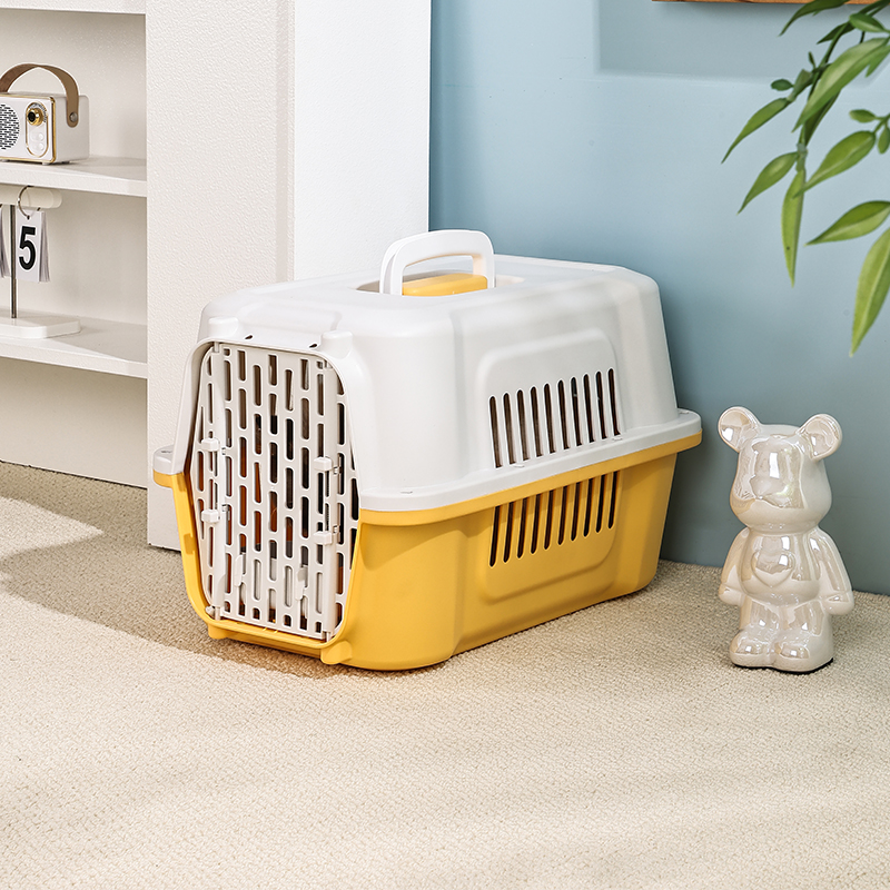 Durable Pet Carrier with Sturdy Plastic & Metal Doors