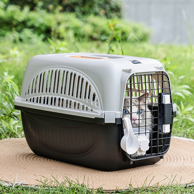 Portable Travel Pet Carrier for Cats and Small Dogs with Safe Lock