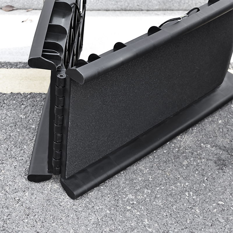 Heavy-duty Foldable Anti-slip Pet Ramp for Large Dogs