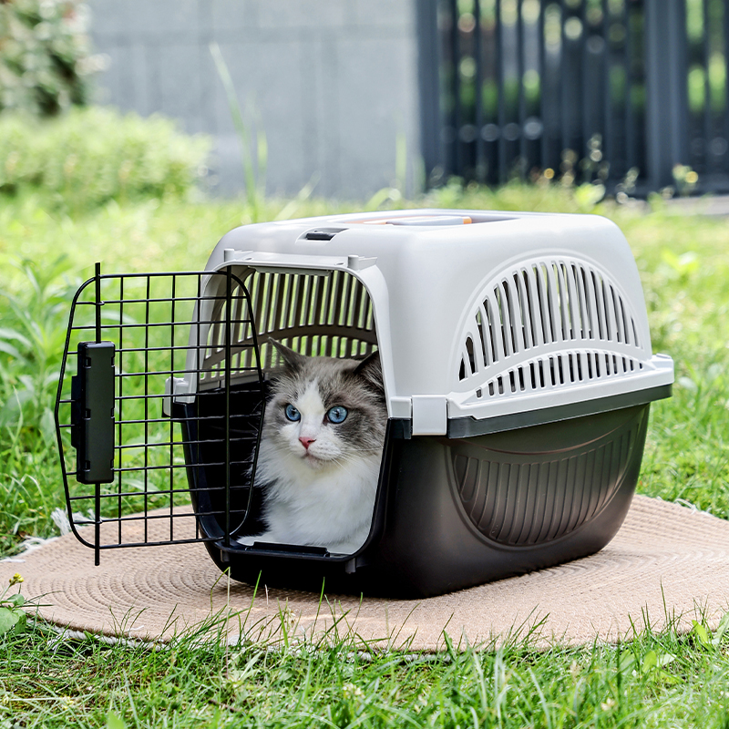 Portable Travel Pet Carrier for Cats and Small Dogs with Safe Lock