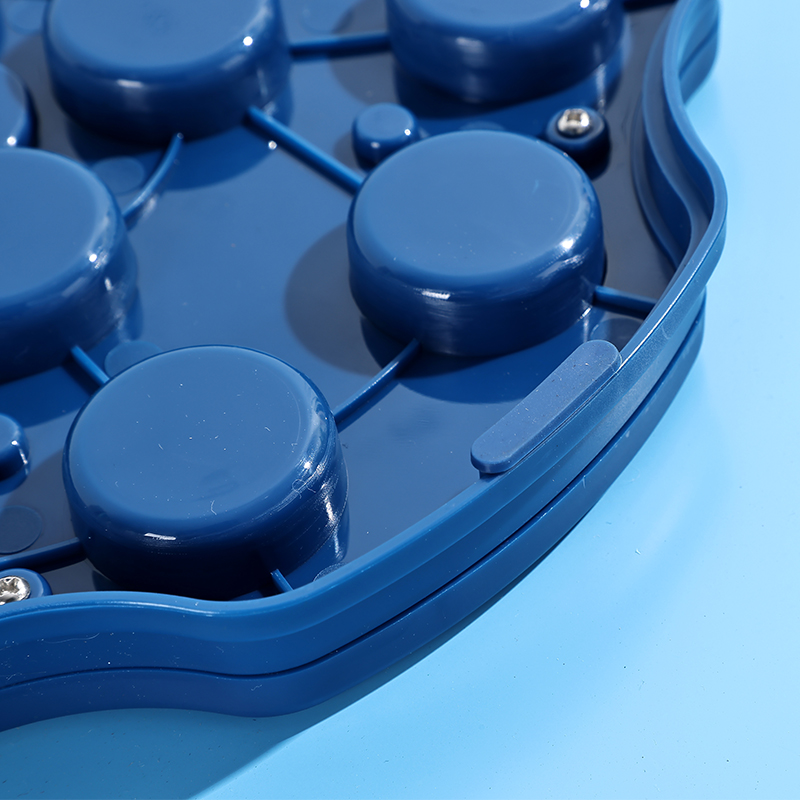 Interactive Puzzle Feeder Toy for Cats and Dogs