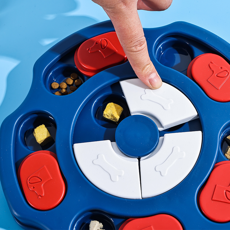 Interactive Puzzle Feeder Toy for Cats and Dogs