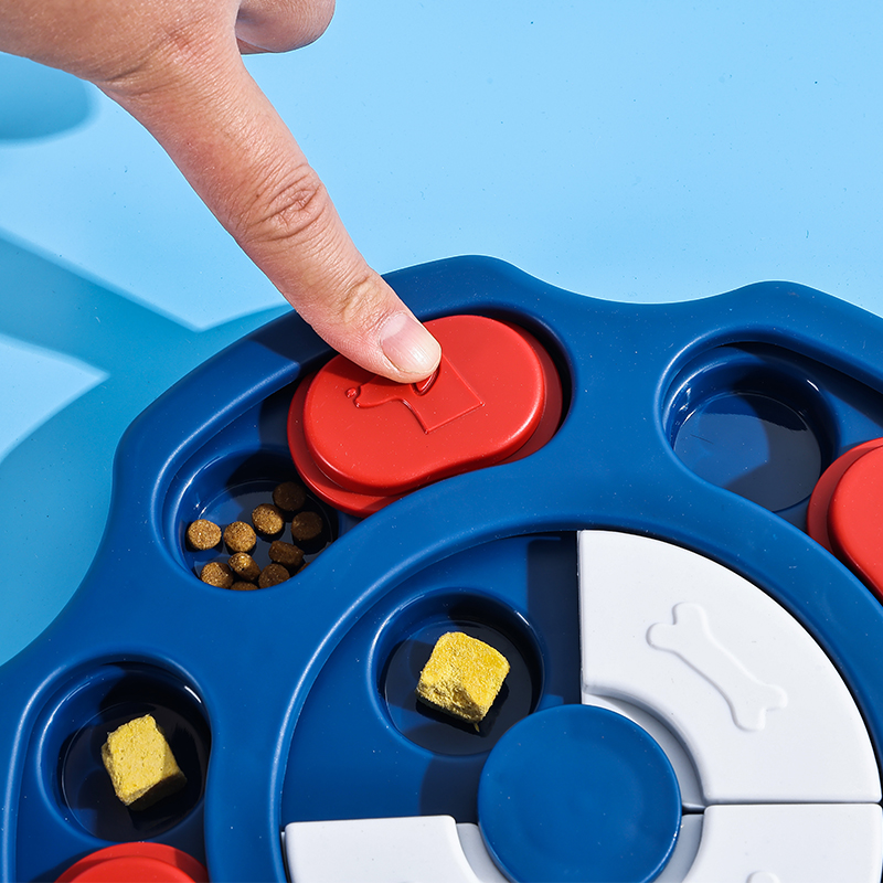Interactive Puzzle Feeder Toy for Cats and Dogs