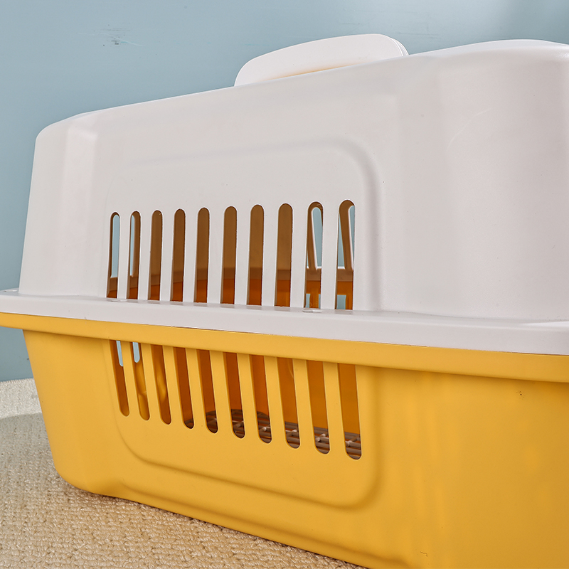 Durable Pet Carrier with Sturdy Plastic & Metal Doors