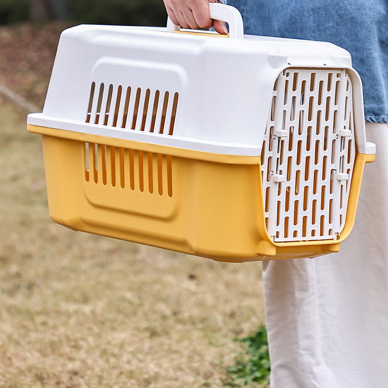 Durable Pet Carrier with Sturdy Plastic & Metal Doors